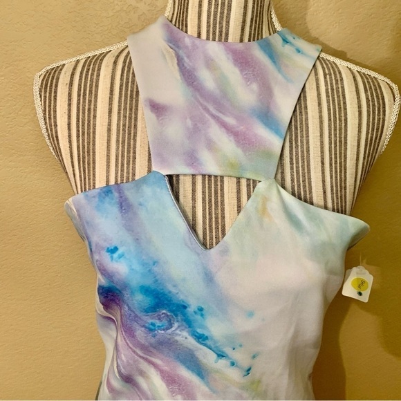 NWT Mini Dress Large by Artist Velia Lala Blues Purples Greens Keyhole Stretchy - Picture 2 of 16